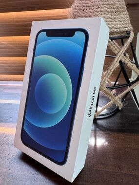 Apple iPhone (Blue) - 128 GB (Unlocked)